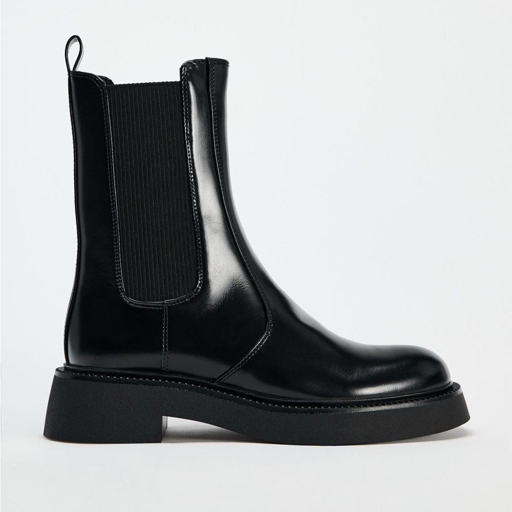 Zara Chelsea Platform Black Boot 38